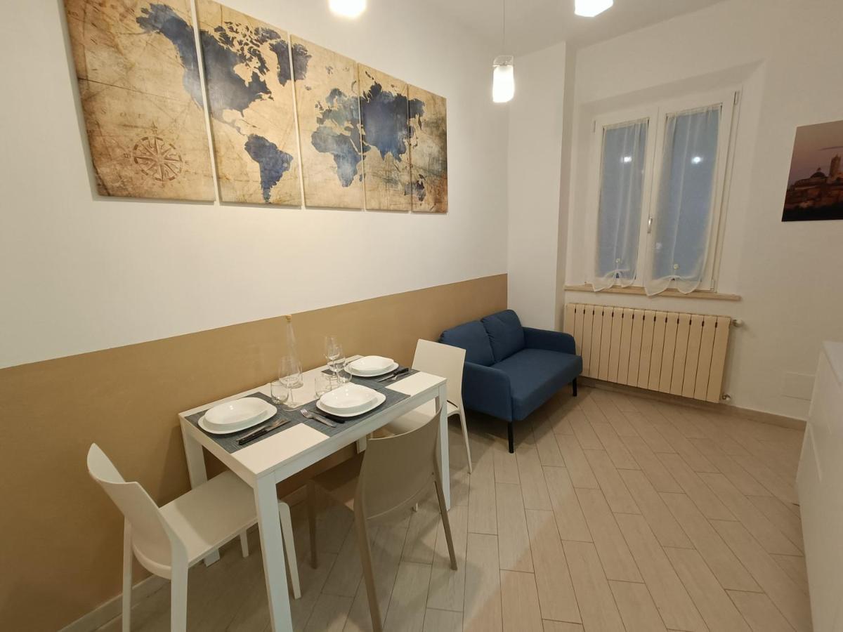 Firsthouse - Nel Centro Storico Con Parcheggio Gratuito Leilighet Siena Eksteriør bilde